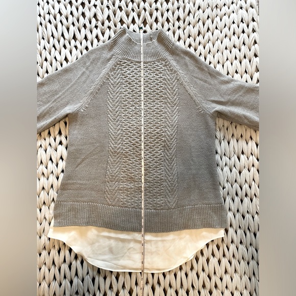 RW&CO. Sweater - Picture 9 of 10